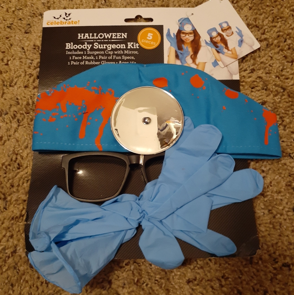 Bloody Surgeon Kit